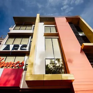 Hotel Arc Homes Powered By Cocotel